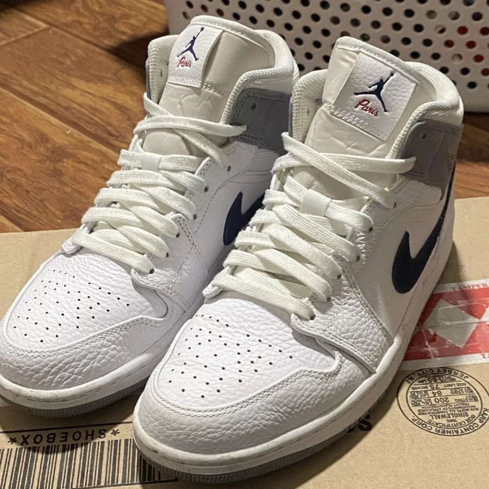Jordan 1 Paris Size 9